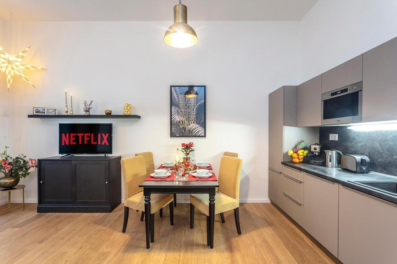 A Prague Apartments - Lesser Town Ngoại thất bức ảnh